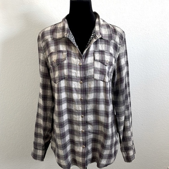 BlankNYC Plaid button Down Flannel Blouse 0020 - Picture 1 of 9